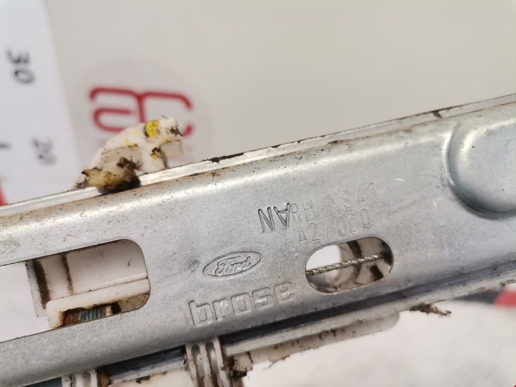 Стеклоподъемник задний правый FORD Focus I 1998-2005