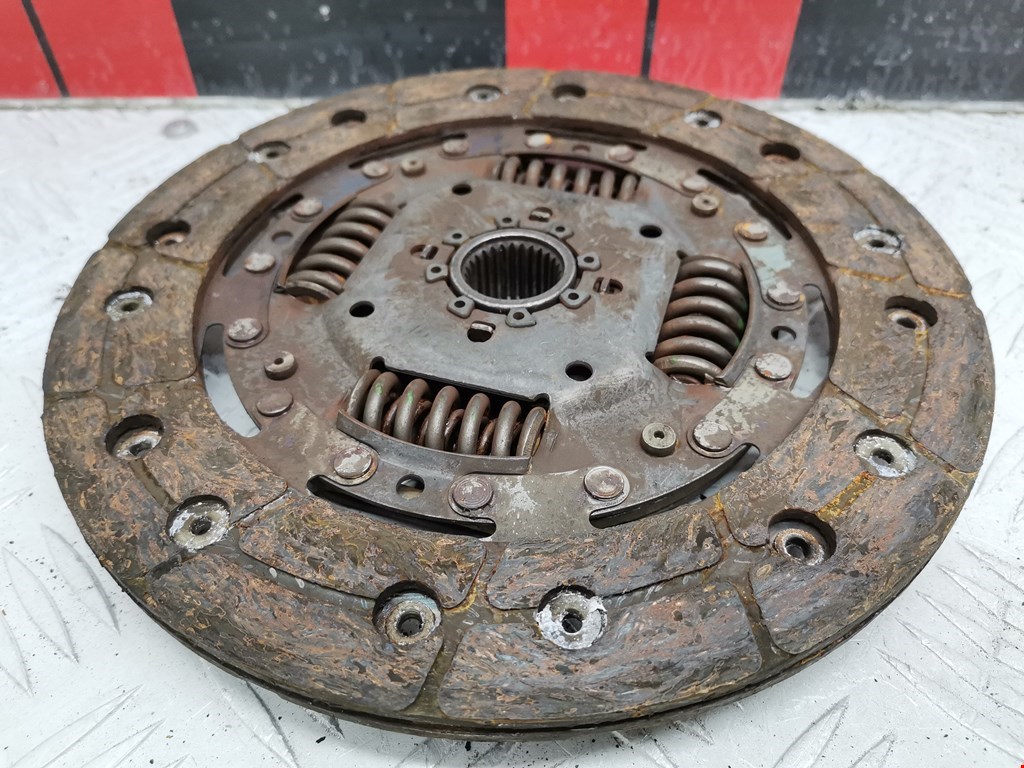 Маховик (демпфер сцепления) SKODA Fabia MK1 1999-2006