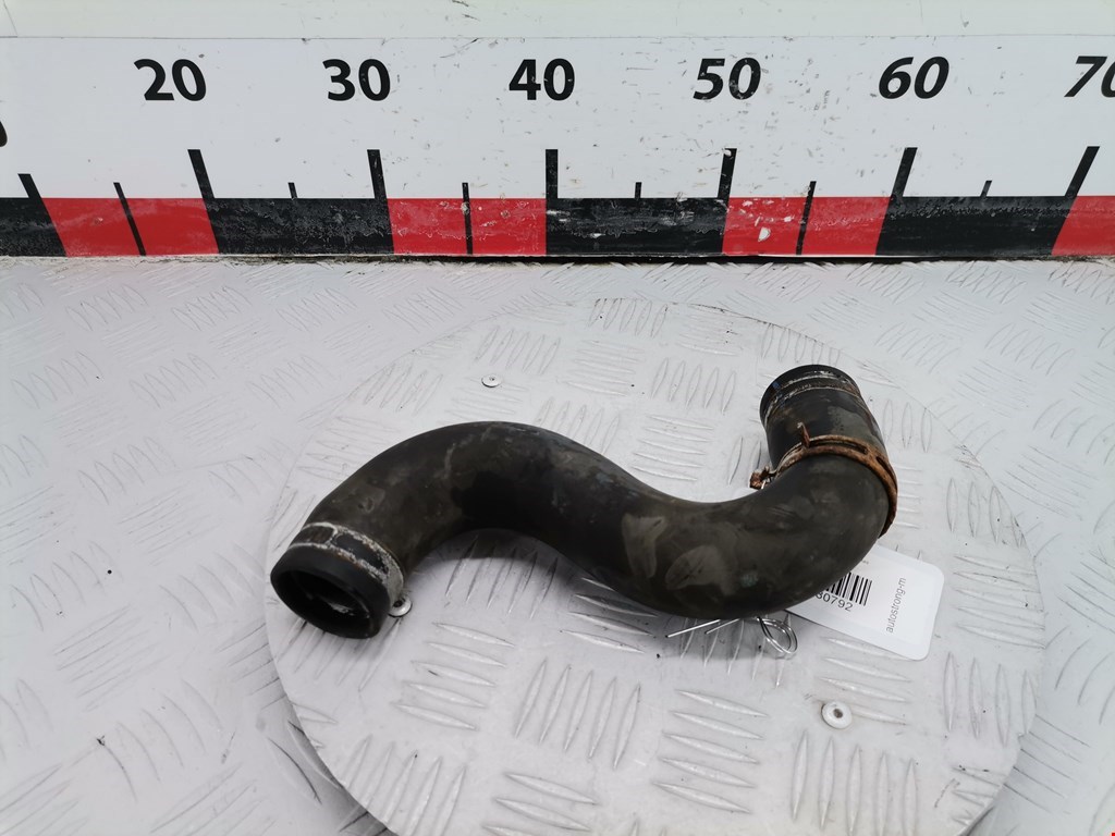 Патрубок системы охлаждения Peugeot 206 (1998-2006)