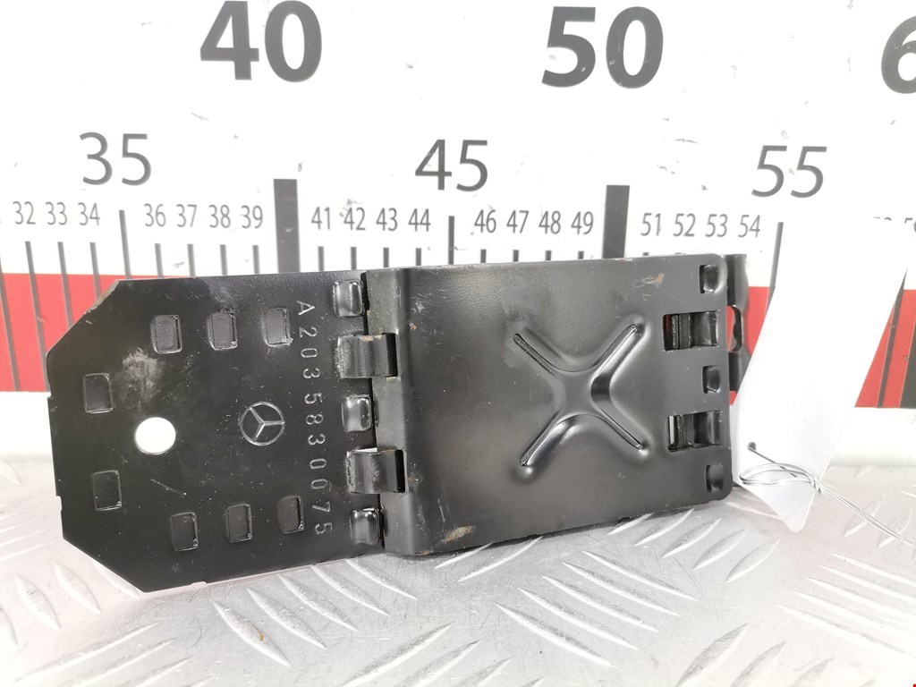 Упор противооткатный MERCEDES-BENZ C-Class C-klasse W203 2000-2007