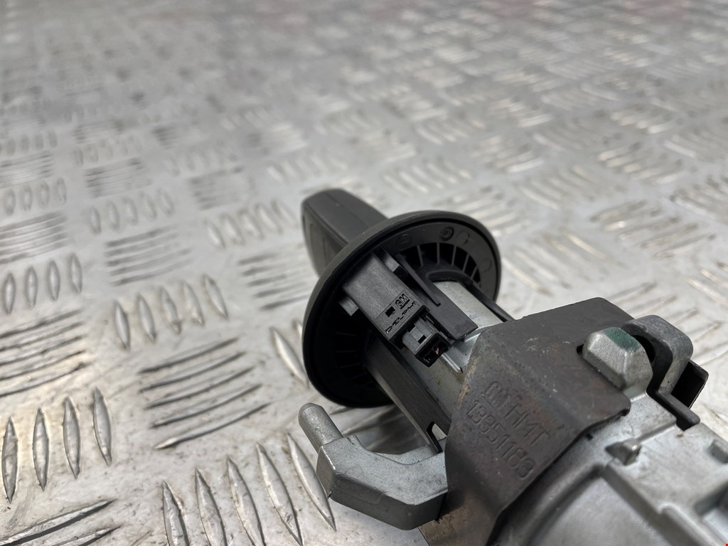 Замок зажигания OPEL Meriva B 2010-2018