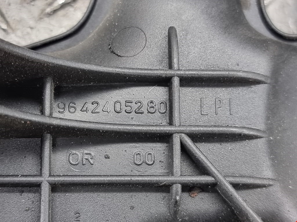 Коллектор впускной CITROEN Berlingo 1996-2012