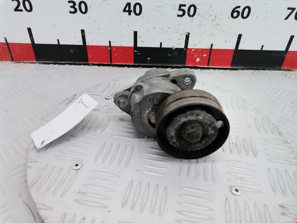 Натяжитель ремня генератора (приводного поликлинового ремня Opel Vectra B (1995-2002)