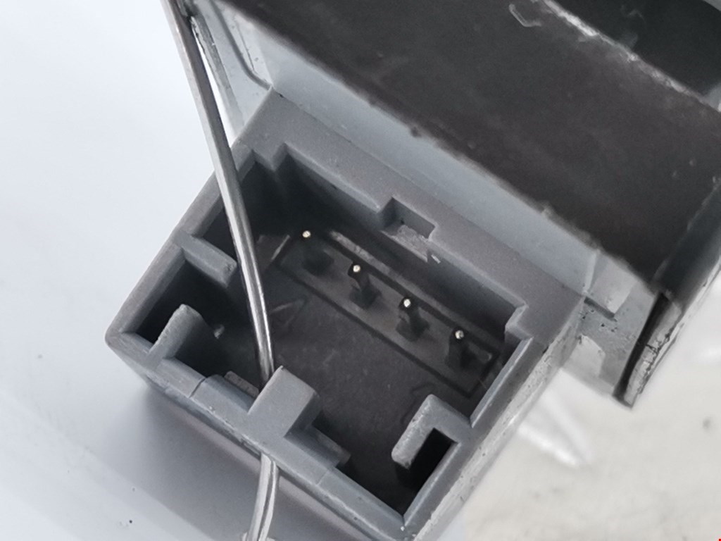 Кнопка стеклоподъемника AUDI A3 8P 2003-2013