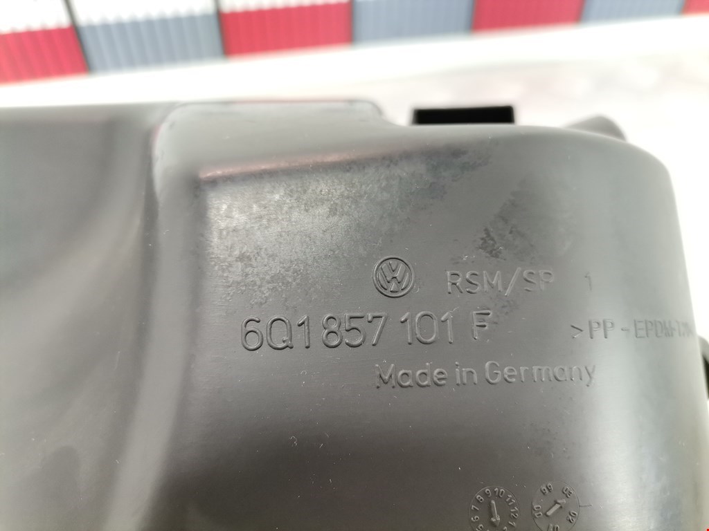 Бардачок VOLKSWAGEN Polo IV 2001-2009