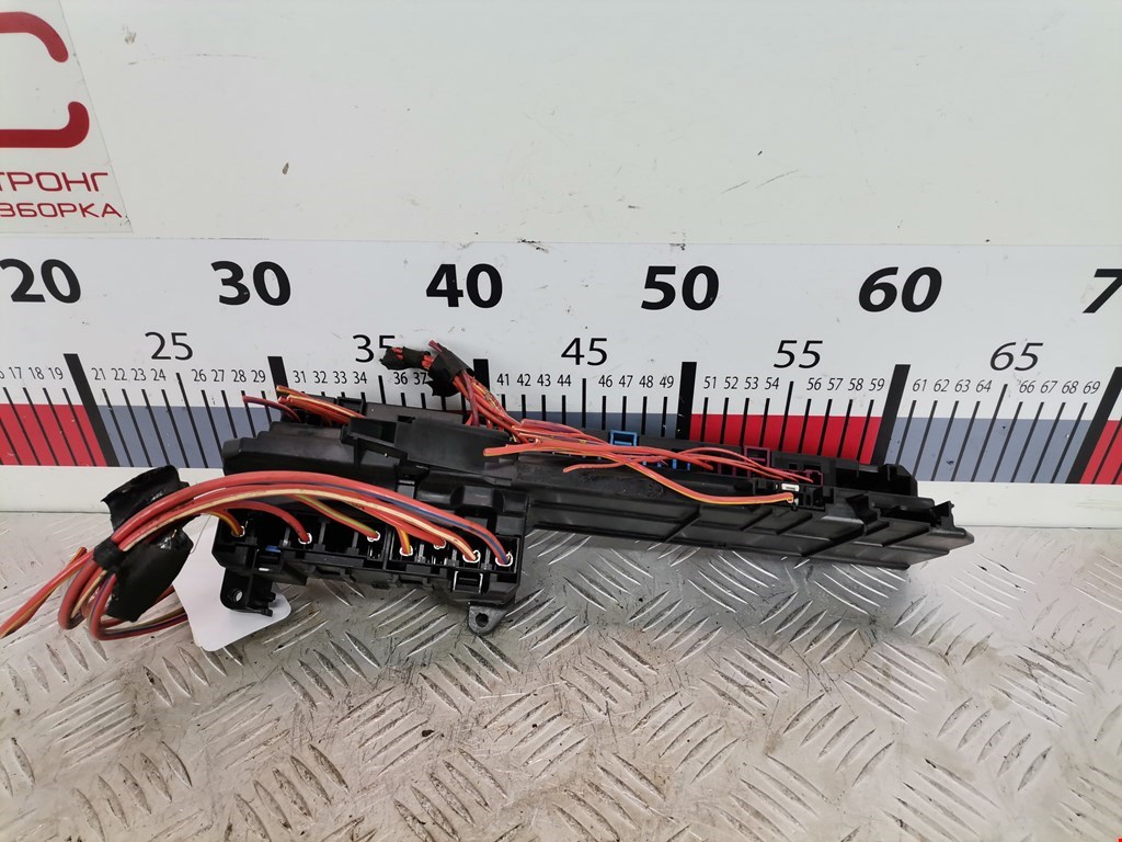 Датчик уровня в бачок омывателя BMW 5er 5 серия E60/E61 2003-2010