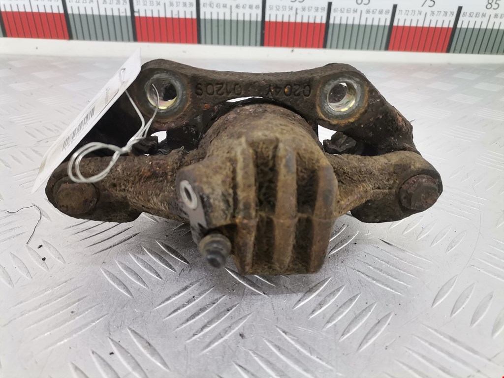 Суппорт передний правый Peugeot 206 (1998-2006)