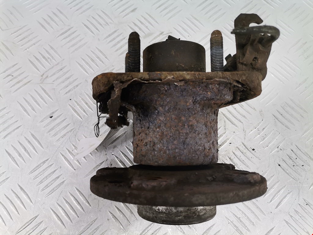 Ступица задняя левая OPEL Zafira A 1999-2005