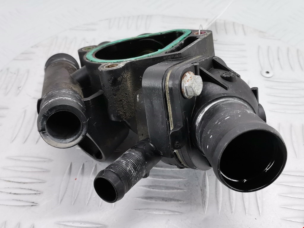 Корпус термостата MITSUBISHI Space Star 1999-2006