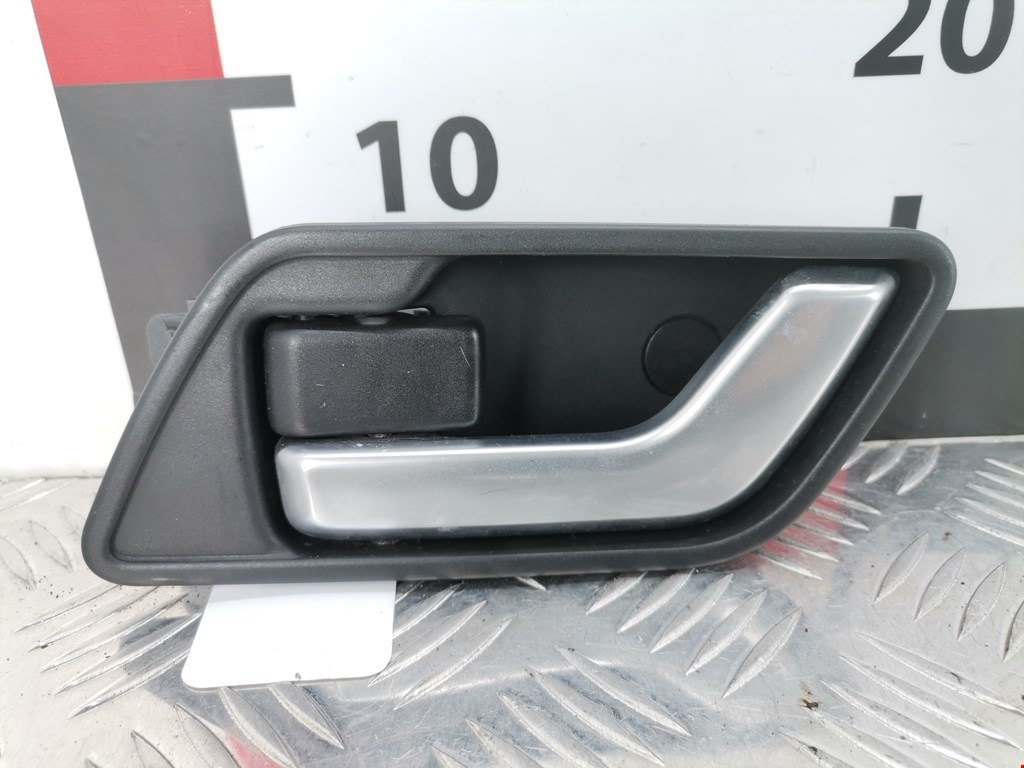 Ручка дверная задняя внутренняя левая LAND ROVER Range Rover Sport 2005-2013