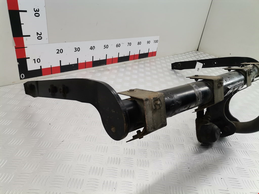 Фаркоп (прицепное устройство) SEAT Alhambra 1996-2010