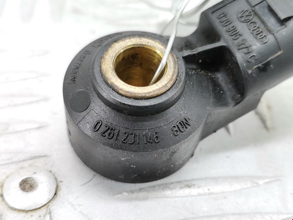 Датчик детонации AUDI A4 B7 2004-2007