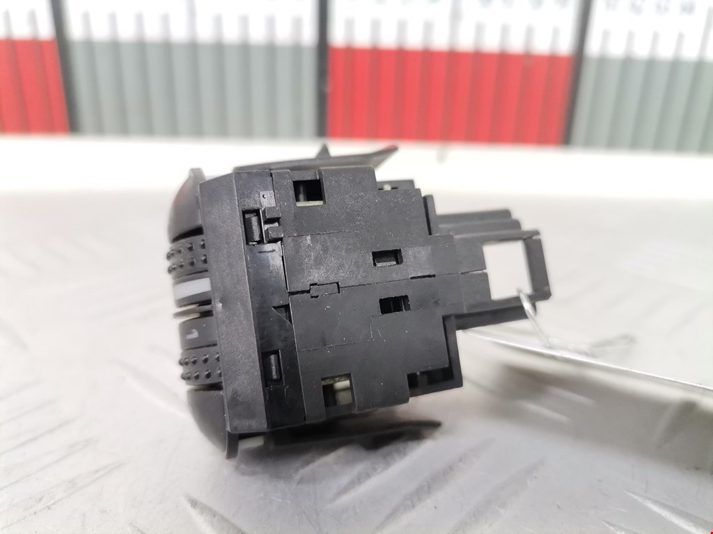 Кнопка корректора фар VOLKSWAGEN Polo III 1994-2001