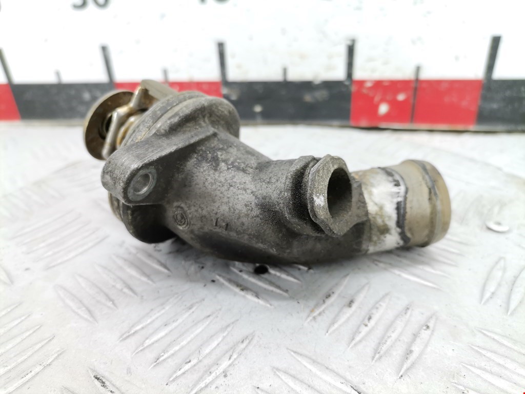 Корпус термостата AUDI A4 B6 2001-2005