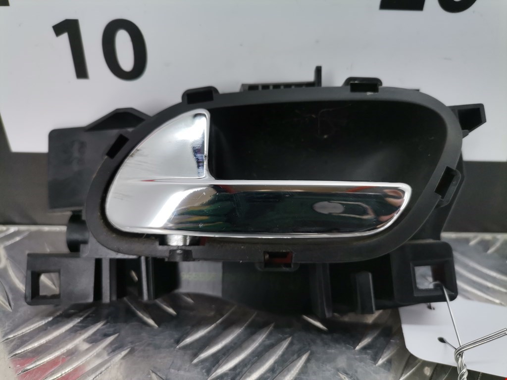 Ручка дверная задняя внутренняя левая CITROEN C4 Picasso 2006-2013