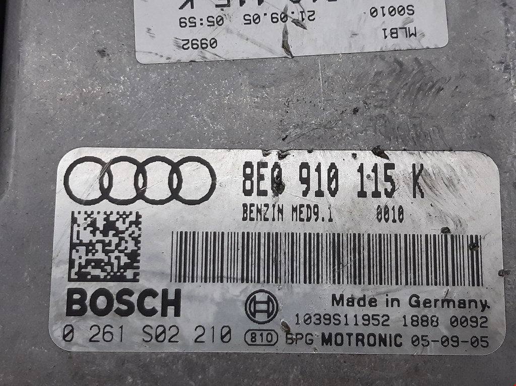 Блок управления двигателя (ЭБУ) AUDI A4 B7 2004-2007