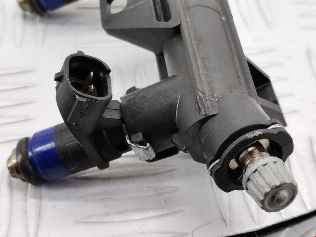 Форсунка дизельная электрическая SKODA Fabia MK1 1999-2006