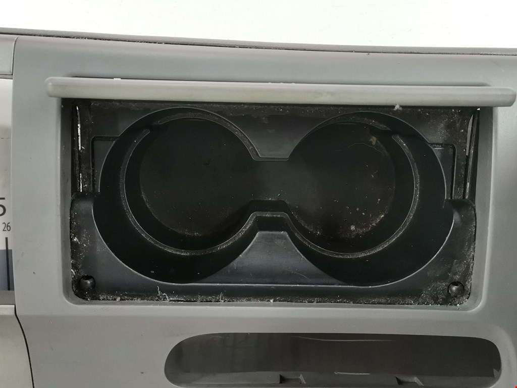 Консоль MAZDA Mazda 6 GG 2000-2007