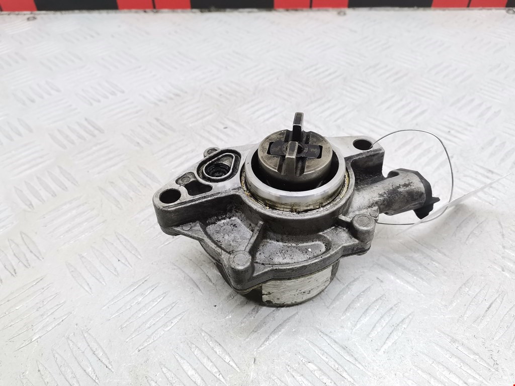 Насос вакуумный Ford Fiesta 5 (2002-2008)