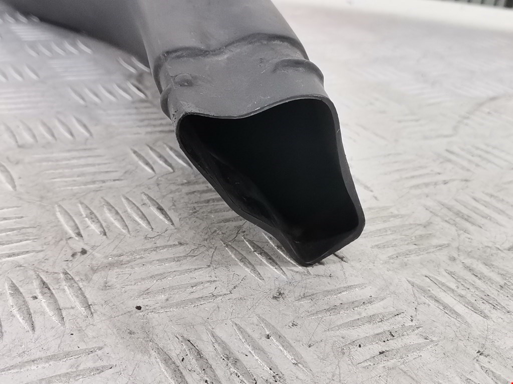 Патрубок воздушного фильтра BMW 7er 7 серия E38 1994-2001