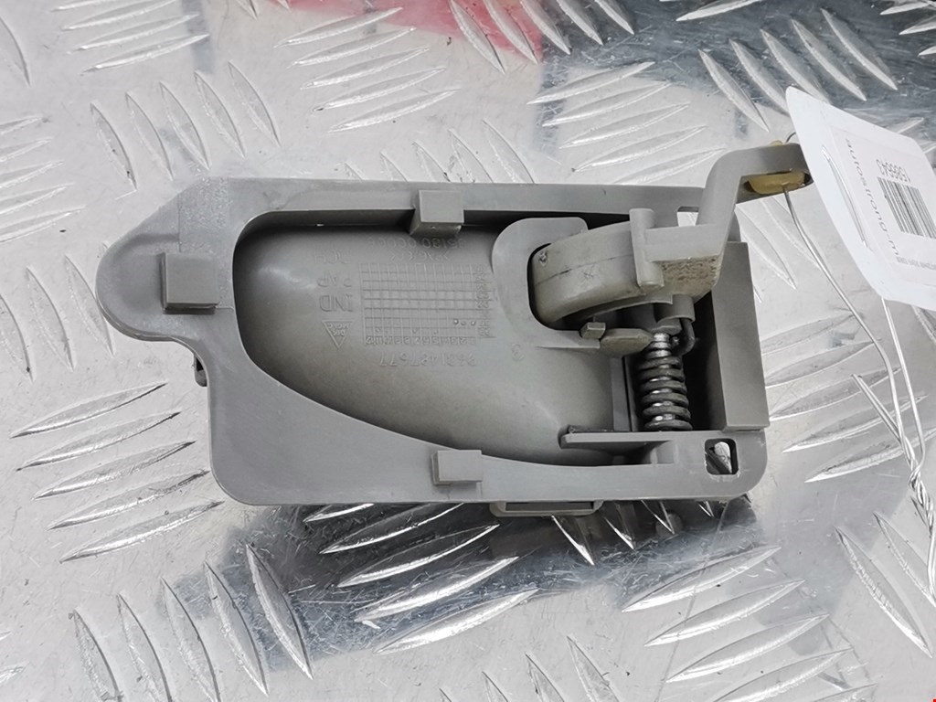 Ручка дверная задняя внутренняя правая CITROEN Xsara Picasso 1999-2012