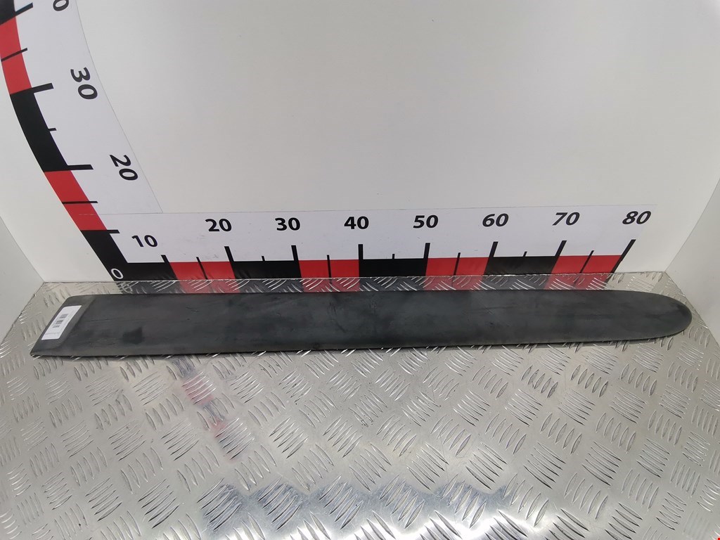 Накладка (молдинг) двери задней правой Citroen Xsara Picasso (1999-2012)