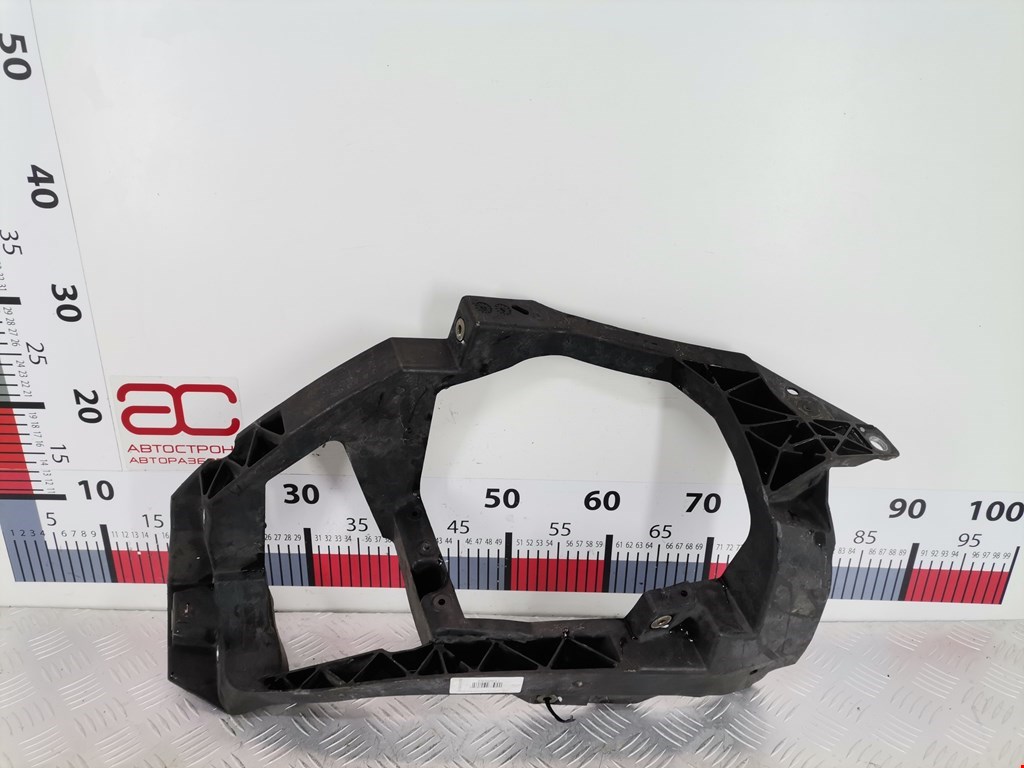 Кронштейн фары правый SMART Forfour W454 2004-2006