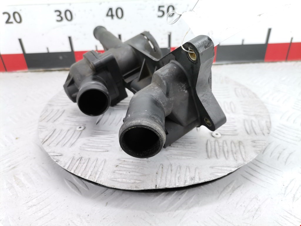 Корпус термостата VOLKSWAGEN Polo IV 2001-2009