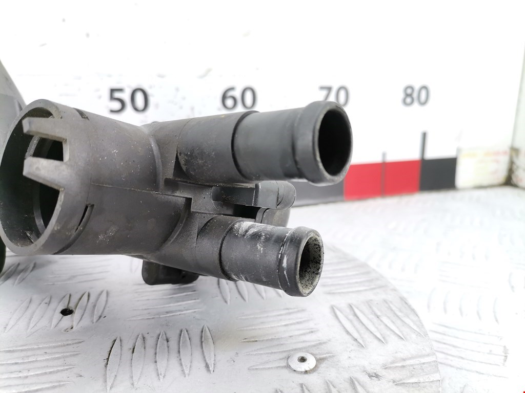 Корпус термостата VOLKSWAGEN Polo IV 2001-2009