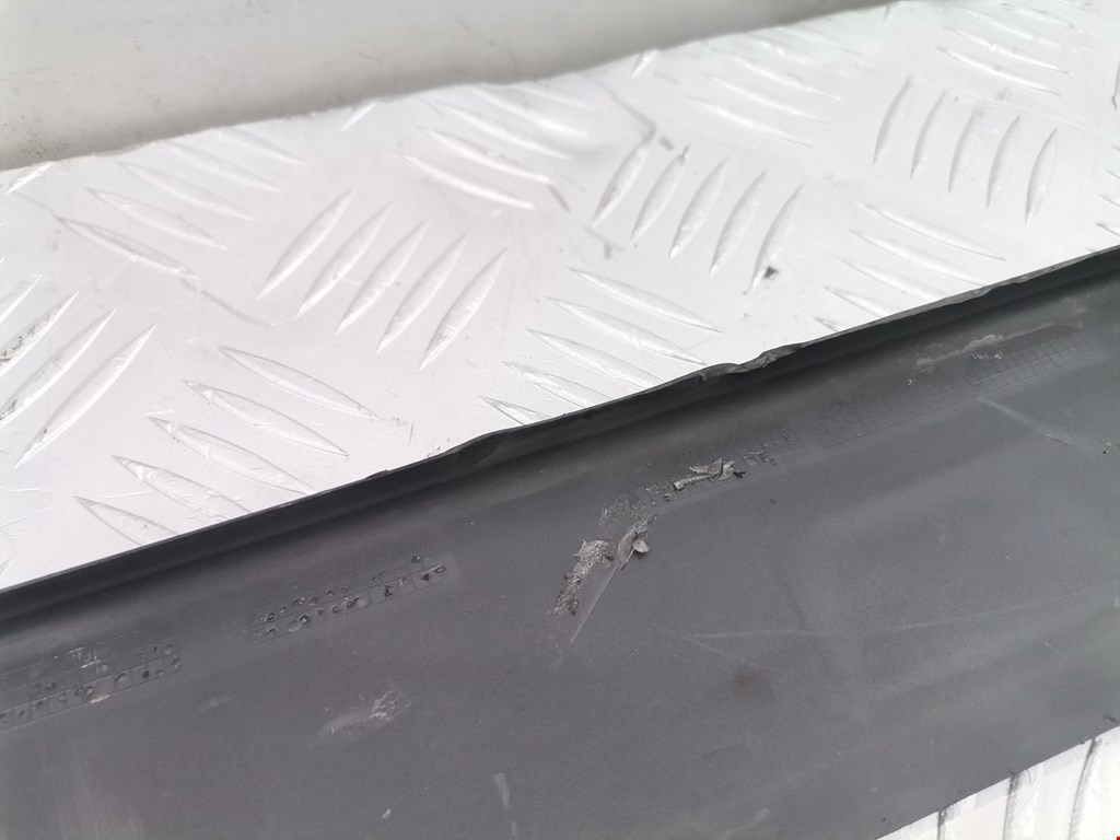 Накладка порога (внутренняя) RENAULT Megane II 2002-2009