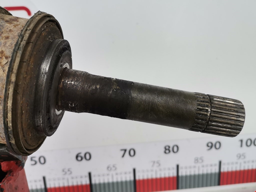 Полуось (привод, приводной вал) передняя правая KIA Retona 1998-2003