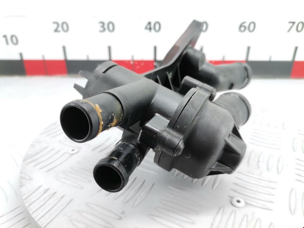 Корпус термостата VOLKSWAGEN Fox 2005-2011