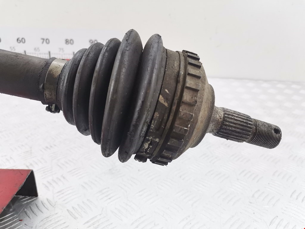 Полуось (привод, приводной вал) передняя правая PEUGEOT 406 1995-1999