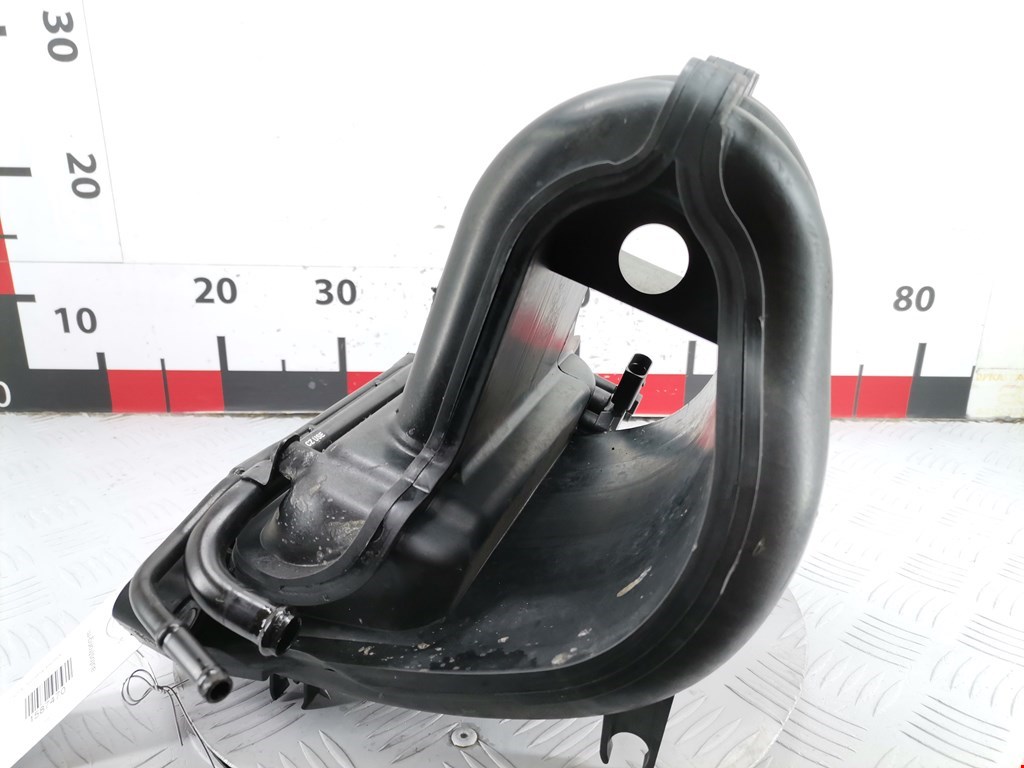 Коллектор впускной VOLKSWAGEN Fox 2005-2011