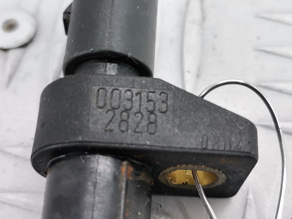 Датчик положения коленвала MERCEDES-BENZ C-Class C-klasse W203 2000-2007