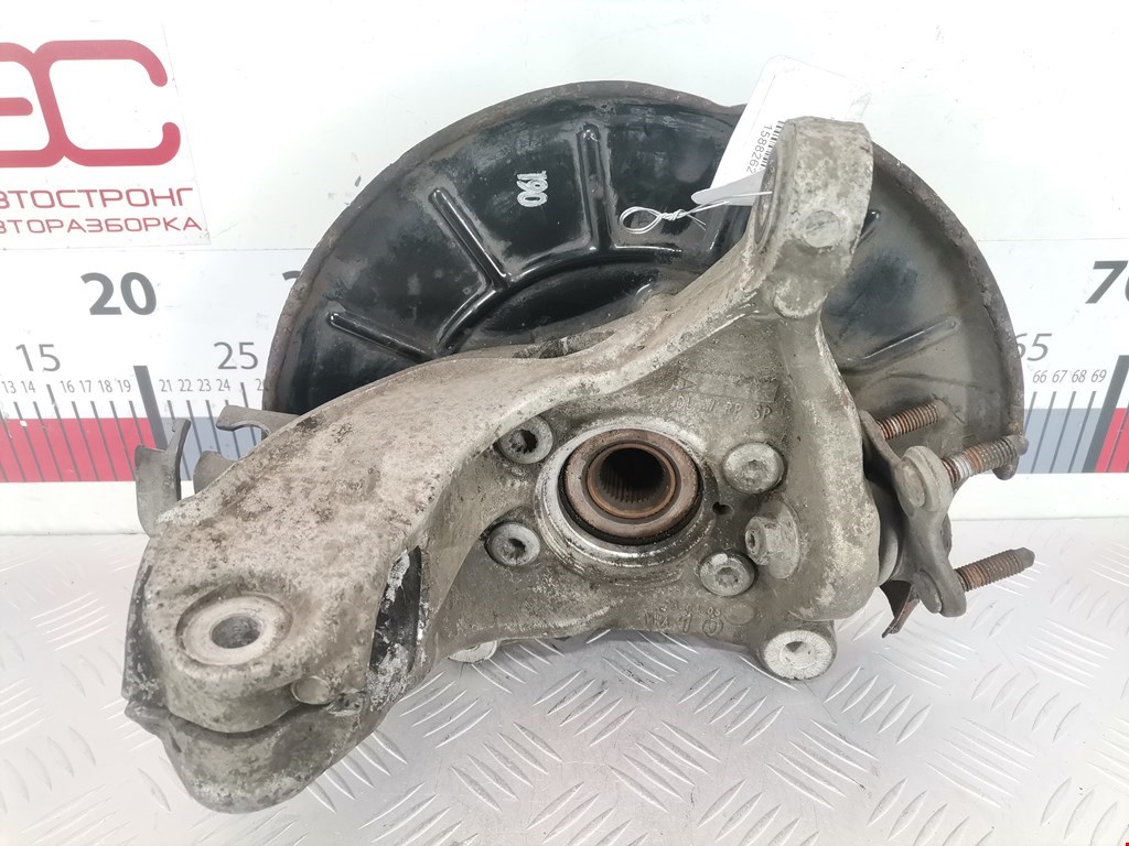 Ступица передняя правая VOLKSWAGEN Passat B7 2011-2015