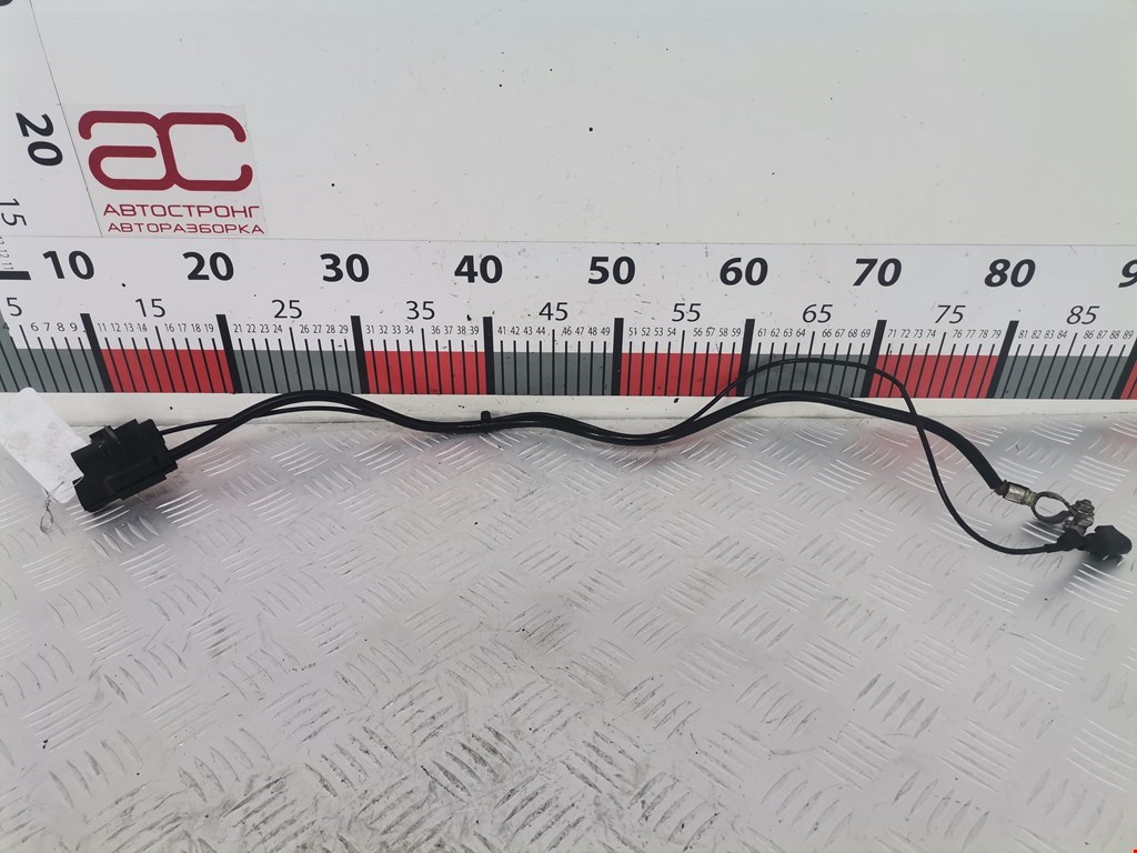 Клемма аккумулятора (плюс) + FORD Mondeo II 1996-2000