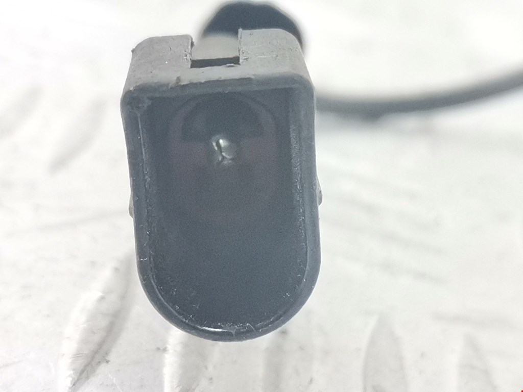 Клемма аккумулятора (плюс) + FORD Mondeo II 1996-2000