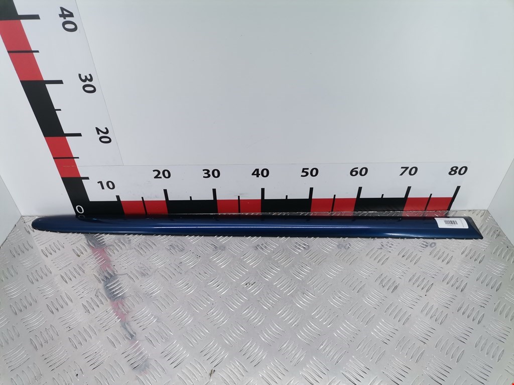 Накладка декоративная (молдинг) двери задней правой Ford Galaxy 1 (1995-2006)