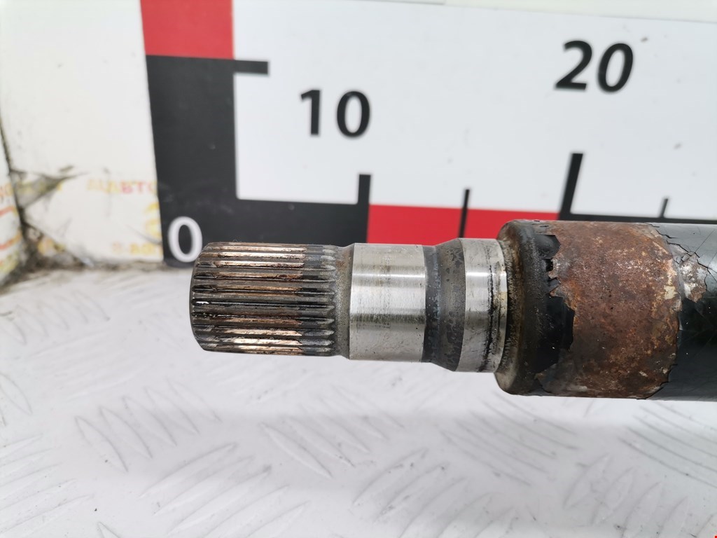 Полуось (привод, приводной вал) передняя правая VOLVO S80 II 2006-2016