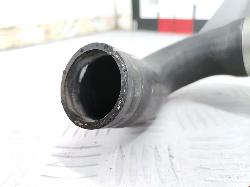 Патрубок BMW 5er 5 серия F10/F11/F07 2009-2017