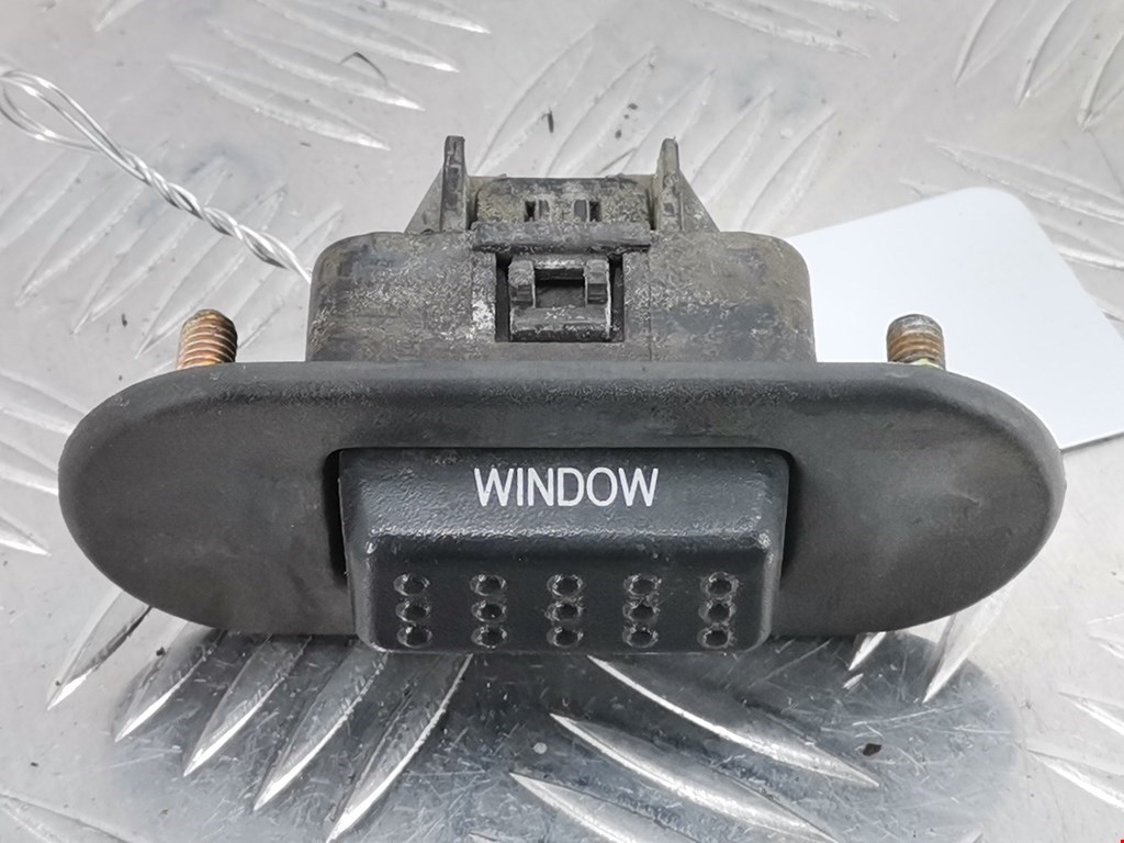 Кнопка открытия багажника Hyundai Santa Fe 1 (SM) (2000-2006)