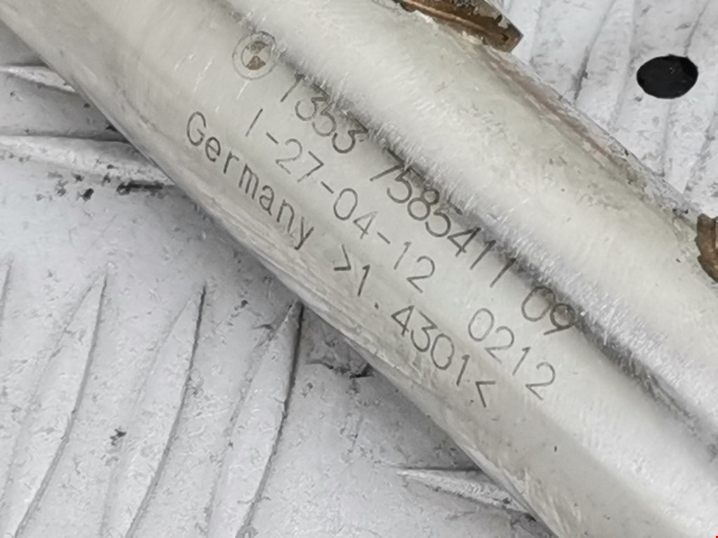 Рампа топливная (рейка) BMW 5er 5 серия F10/F11/F07 2009-2017