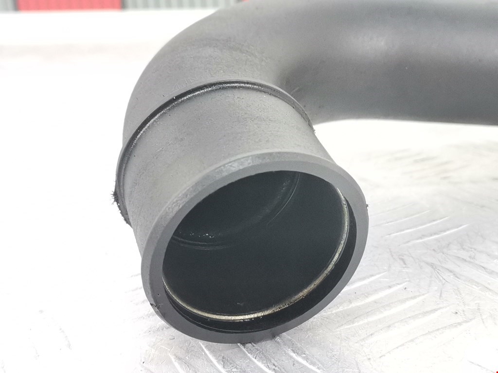 Патрубок интеркулера CHRYSLER PT Cruser 2000-2010