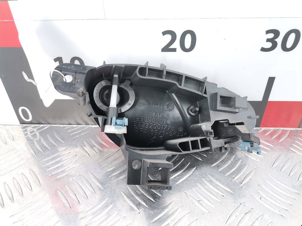 Ручка дверная передняя внутренняя левая CITROEN Xsara 1997-2000