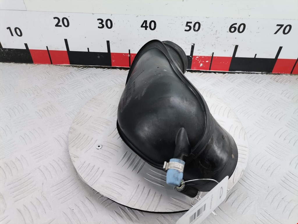 Патрубок воздушного фильтра AUDI A4 B6 2001-2005