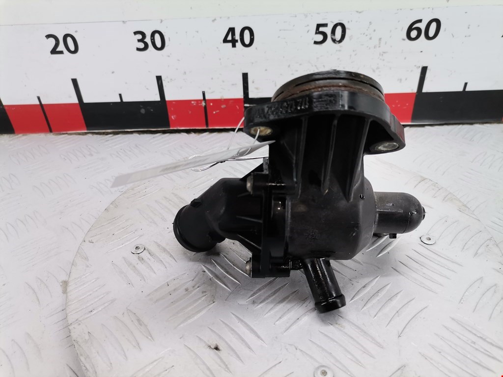 Корпус термостата VOLKSWAGEN Golf VI 2009-2012