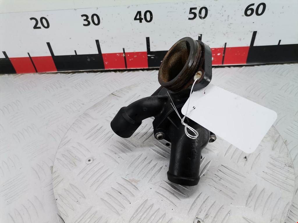 Корпус термостата VOLKSWAGEN Golf VI 2009-2012