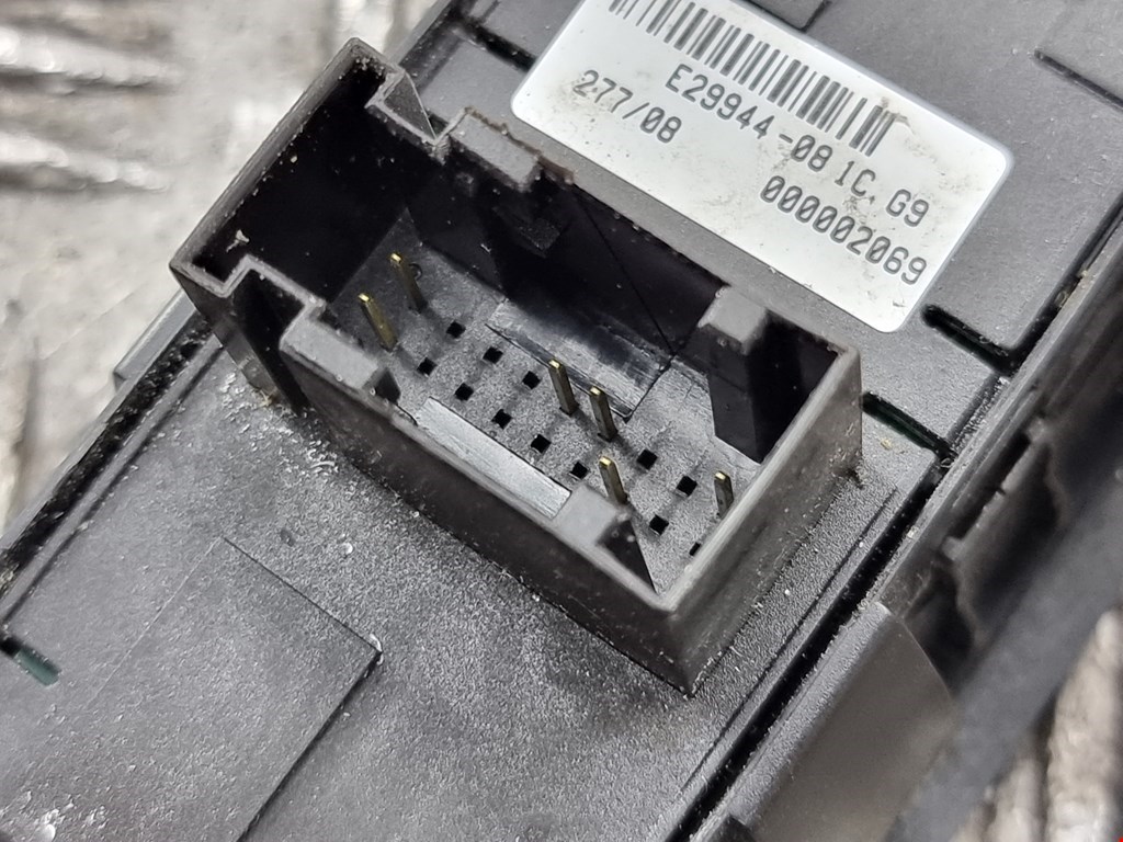 Блок управления стеклоподъемниками CITROEN Jumpy 2007-2016