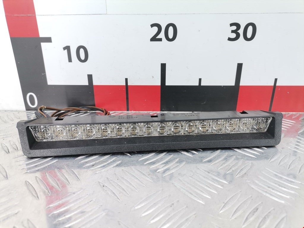 Фонарь дополнительный тормозной (стоп-сигнал) Opel Astra G (1998-2004)